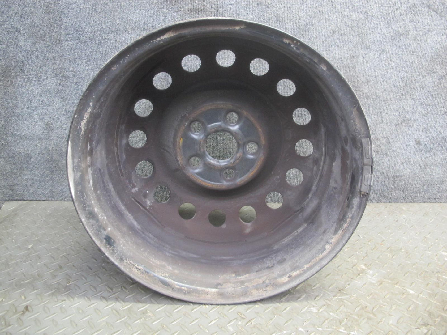 97-03 VW Eurovan T4 Factory R16" Steel Wheel Rim 16x7J ET49 5x112 7D0601027E OEM