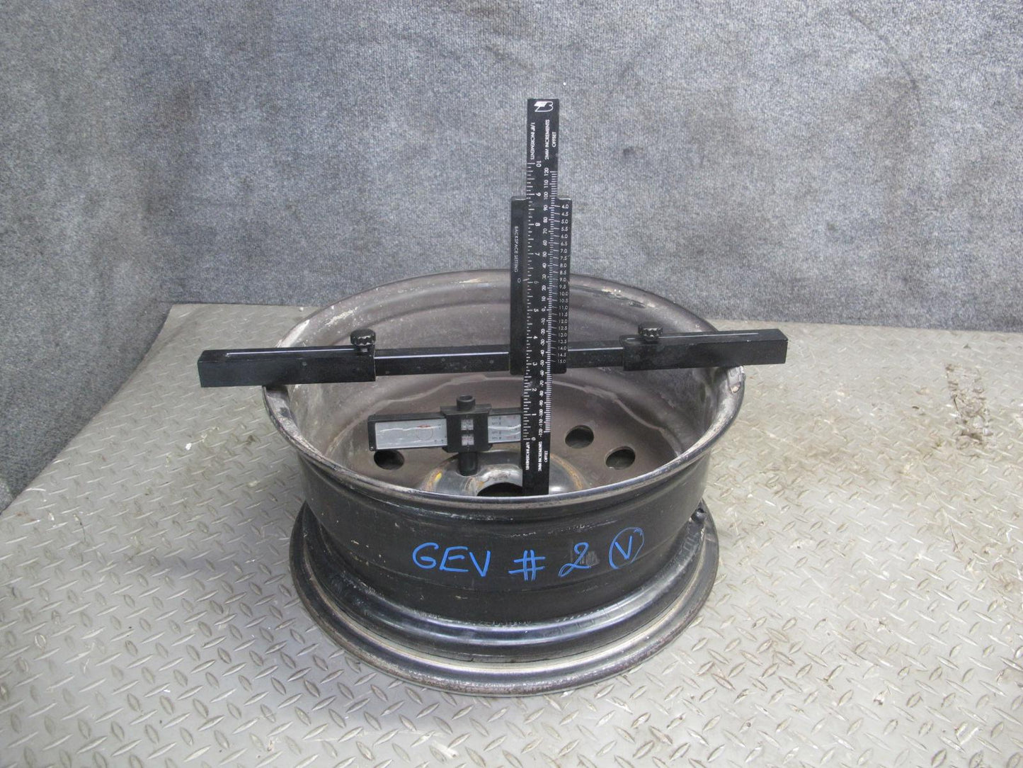 97-03 VW Eurovan T4 Factory R16" Steel Wheel Rim 16x7J ET49 5x112 7D0601027E OEM
