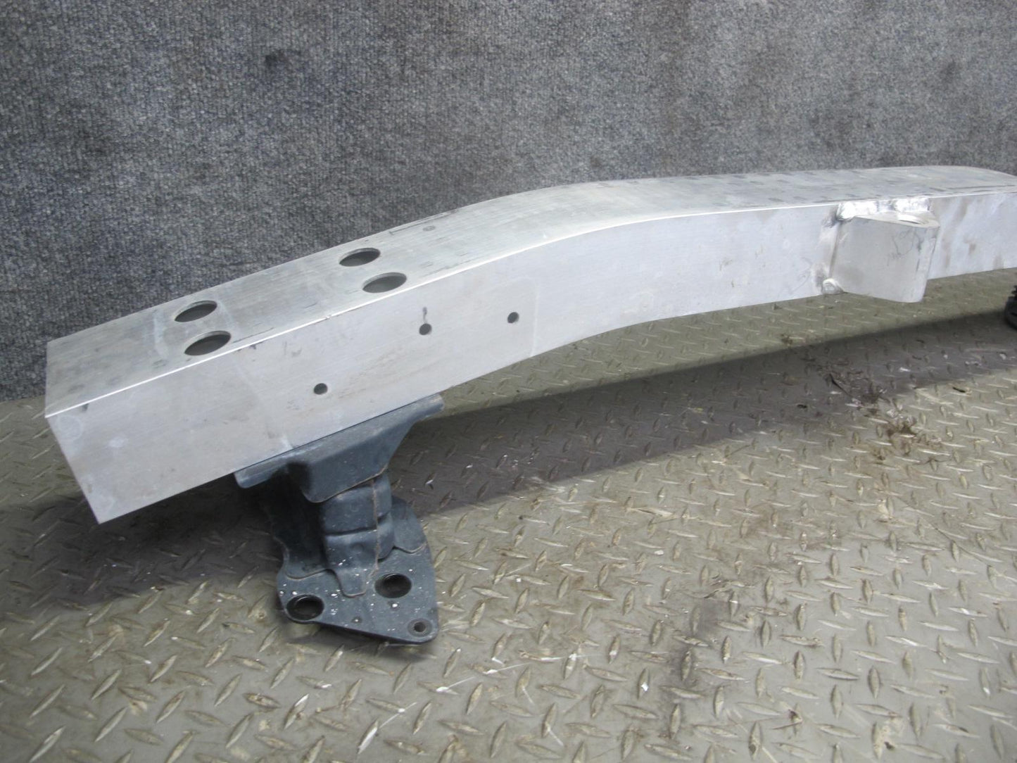 06-09 Nissan 350Z Z33 Conv Front Bumper Reinforcement Impact Bar w Brackets OEM