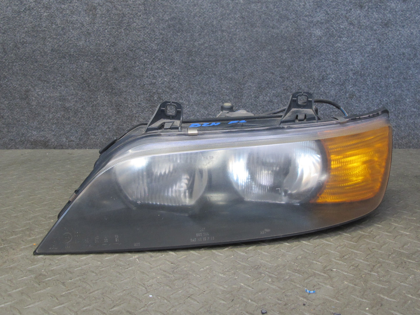 96-99 BMW E36/7 Z3 Front Left Driver Side Halogen Headlight Lamp OEM
