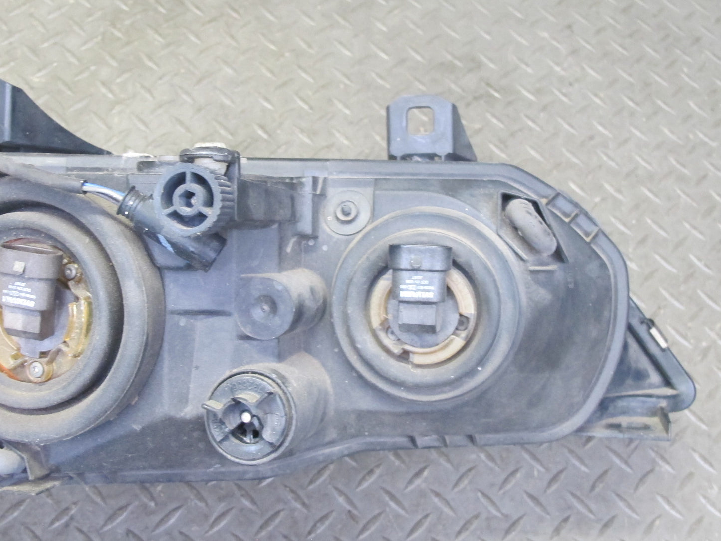 96-99 BMW E36/7 Z3 Front Left Driver Side Halogen Headlight Lamp OEM