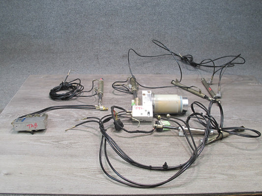 01-06 BMW E46 33Ci Convertible TOP Hydraulic Cylinder Pump Valve Block Set OEM