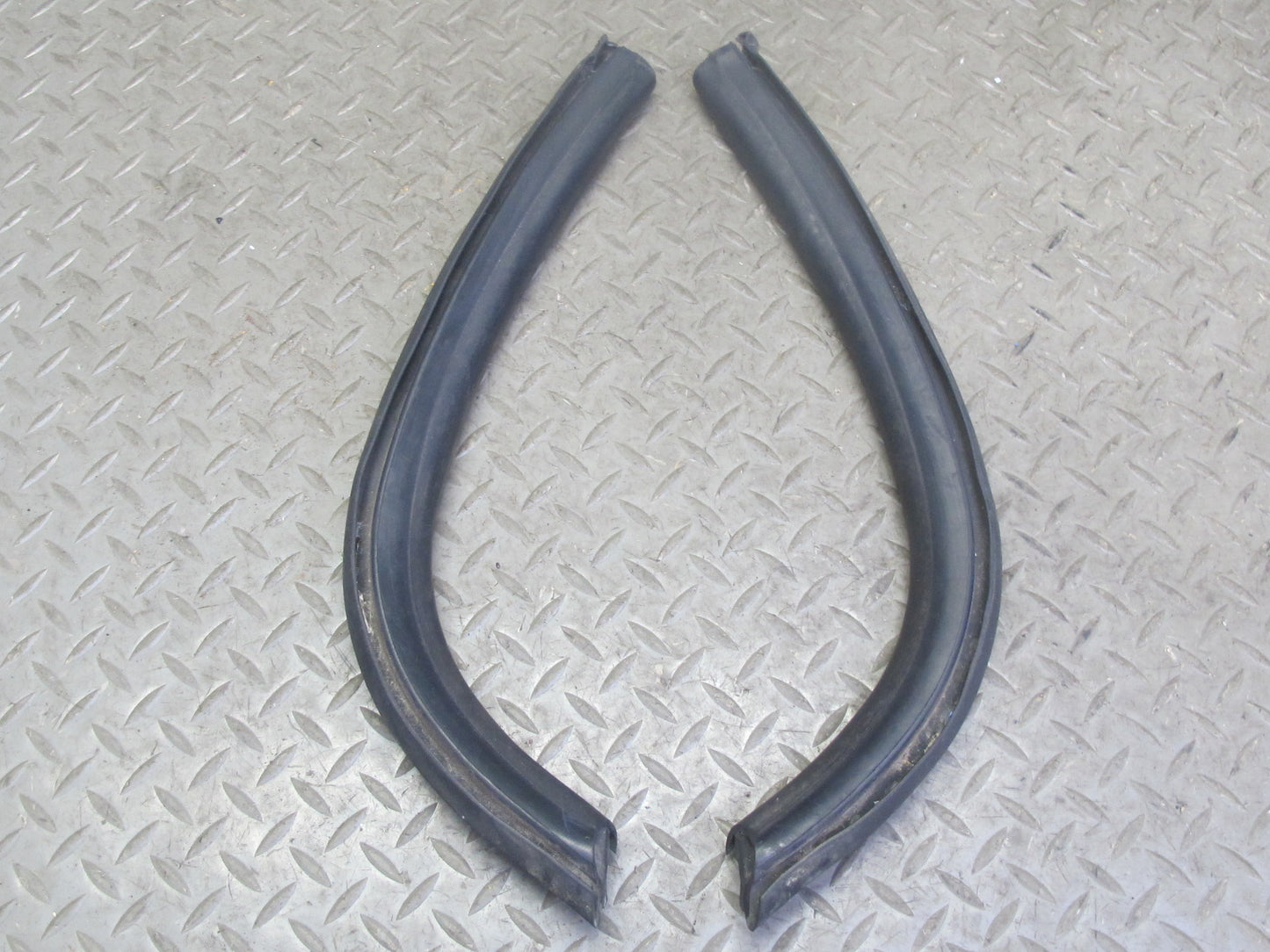 96-02 BMW E36/7 Z3 Roadster Folding TOP Roof Weatherstrip Rubber Seal Set OEM
