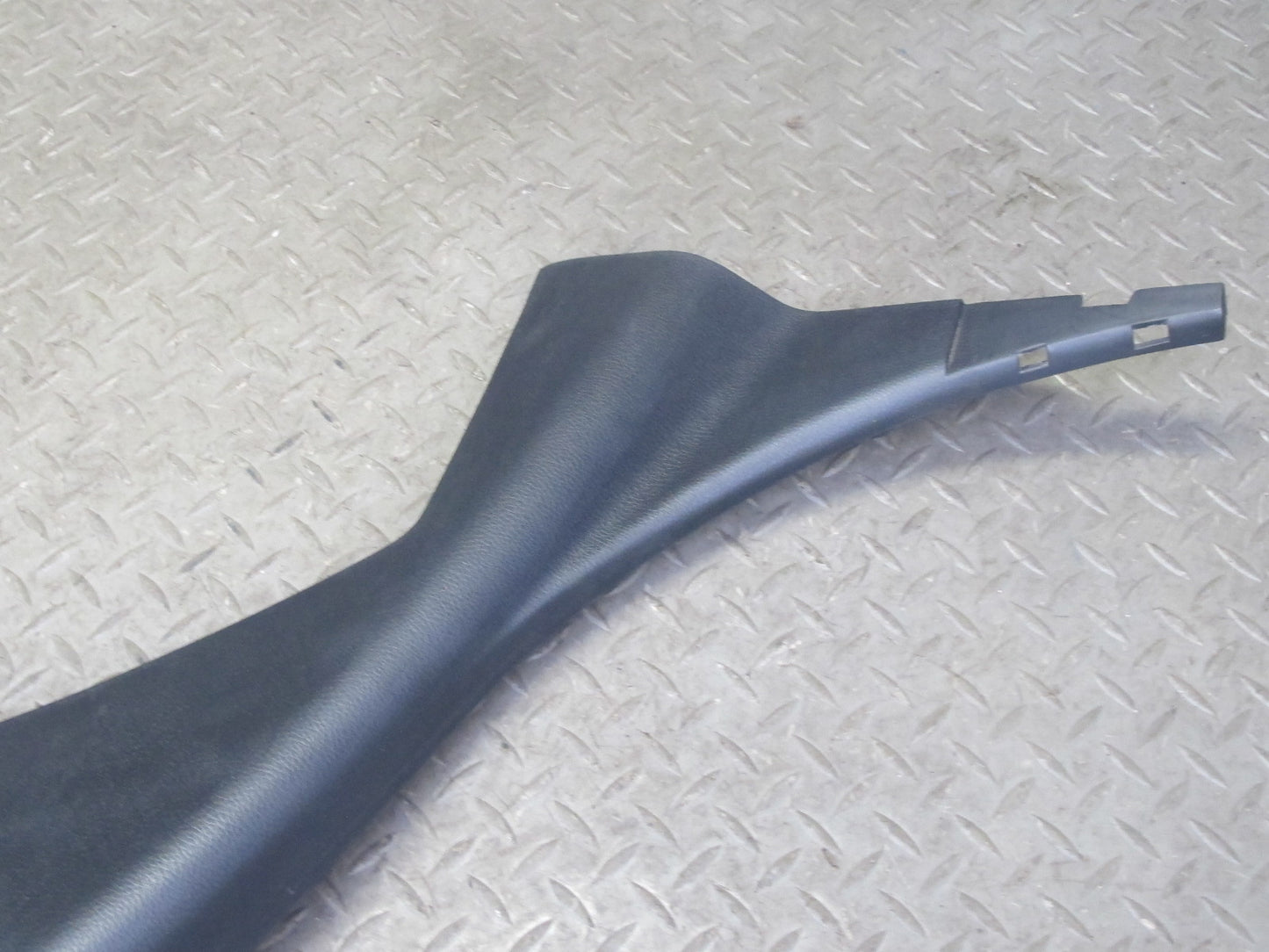 04-09 Nissan 350Z Z33 Convert Rear Left Right Lower B Pillar Trim Set Black OEM