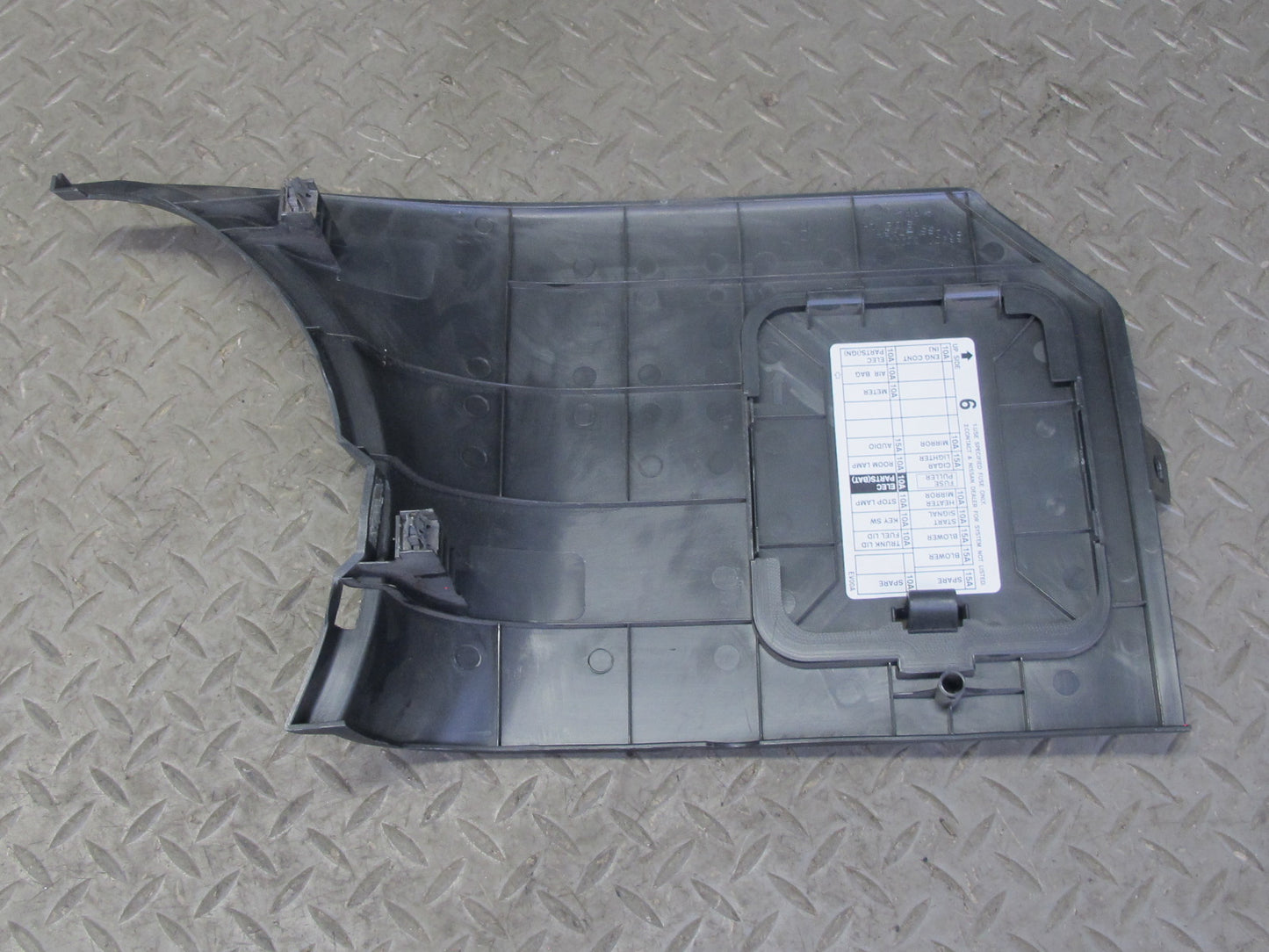 03-09 Nissan 350Z Z33 Set of 2 Front Left & Right Kick Trim Cover Black OEM