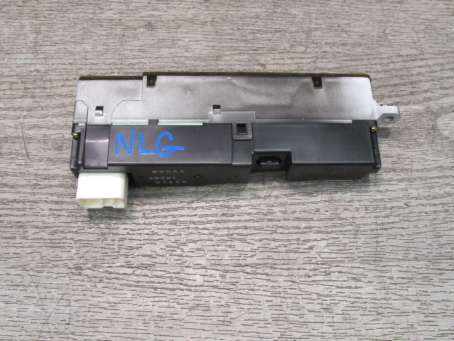 98-05 Lexus JZS160L GS400 GS430 GS300 Dash Digital Clock 83910-30580 OEM