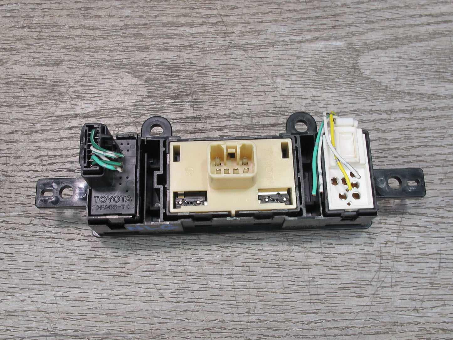 98-05 Lexus GS400 GS430 GS300 Snow ECT VSC Heated Seat Switch Panel Black OEM