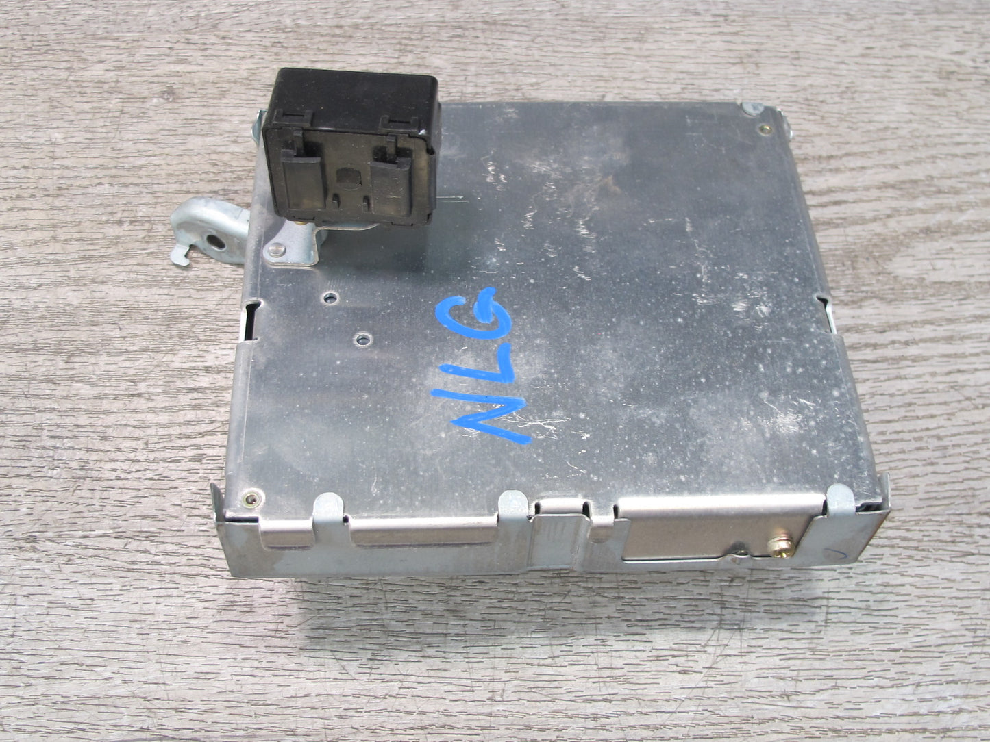 01-05 Lexus JZS160L GS430 GS300 ABS TRC VSC Control Module Unit 89540-30392 OEM