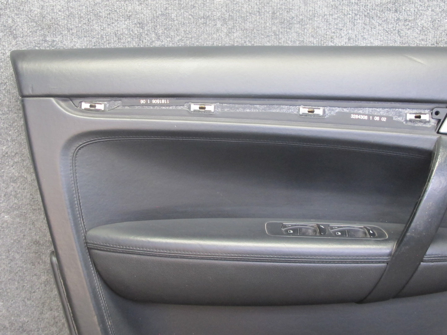 2003-2006 Porsche Cayenne 955 Front Left & Right Door Interior Trim Panel Set