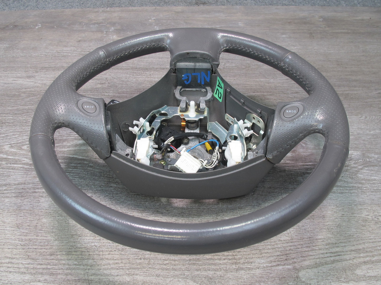01-05 Lexus GS300 Leather Steering w Cruise Control & Shifters Charcoal 83K OEM