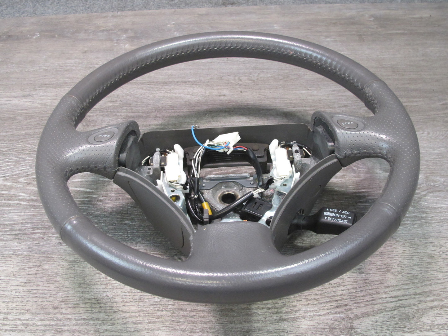 01-05 Lexus GS300 Leather Steering w Cruise Control & Shifters Charcoal 83K OEM