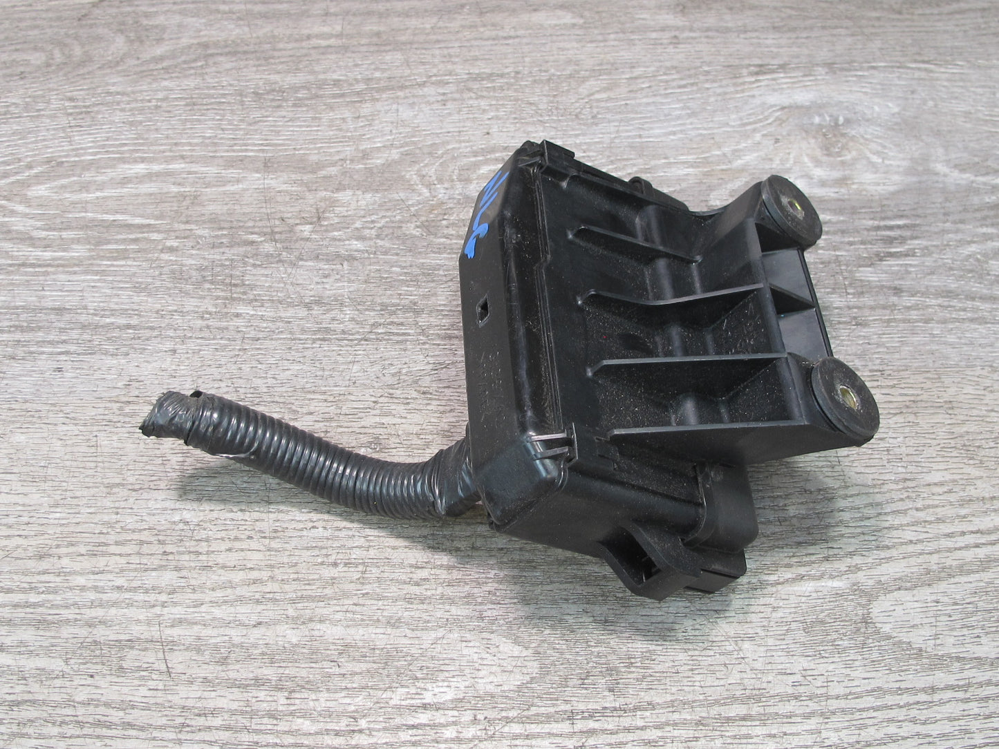 01-05 Lexus JZS160L GS430 GS300 Underhood Fuse Relay Box 3138XA2 OEM