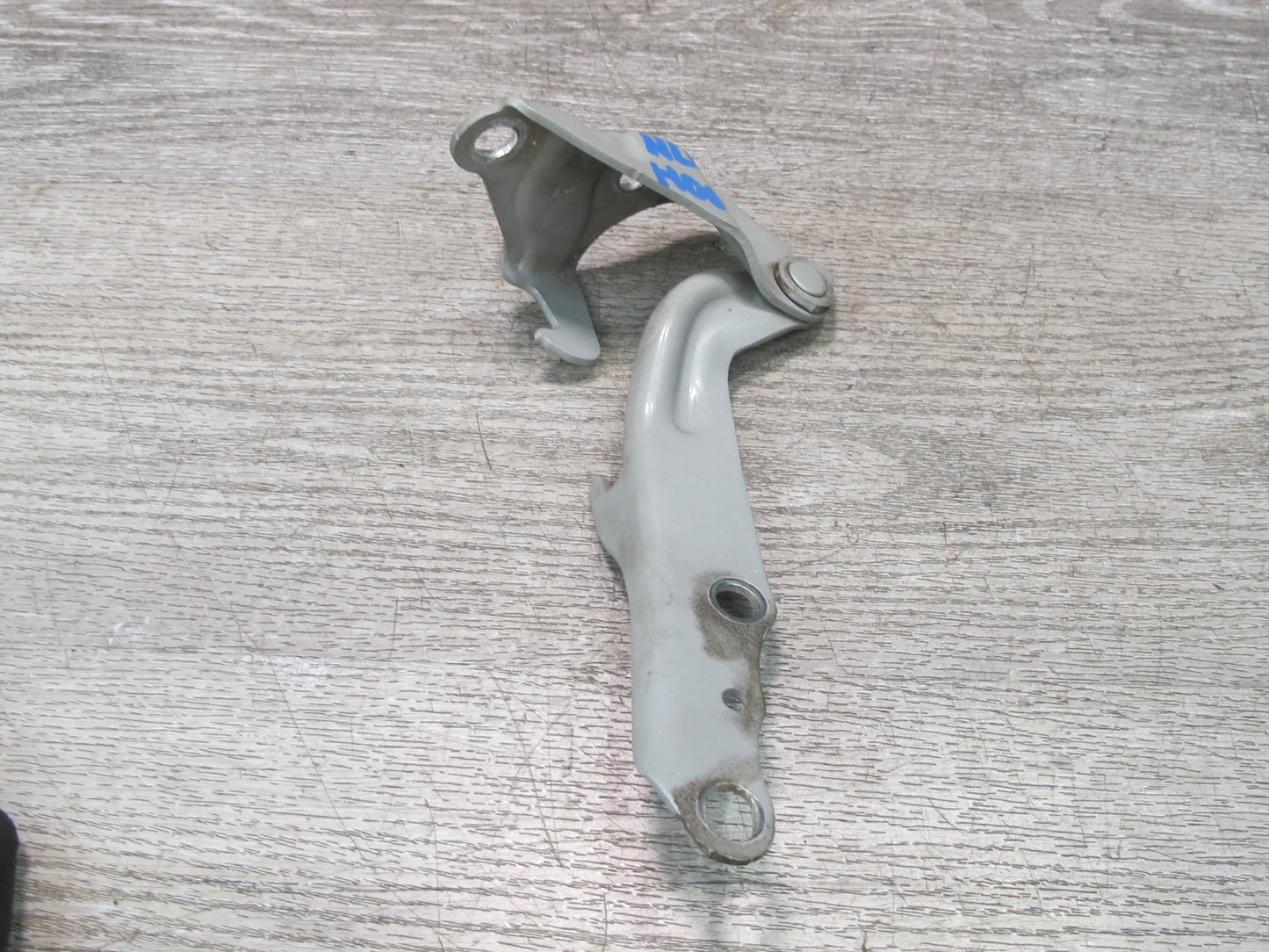 98-05 Lexus JZS160L GS400 GS430 GS300 Set of 2 Front Left & Right Hood Hinge OEM