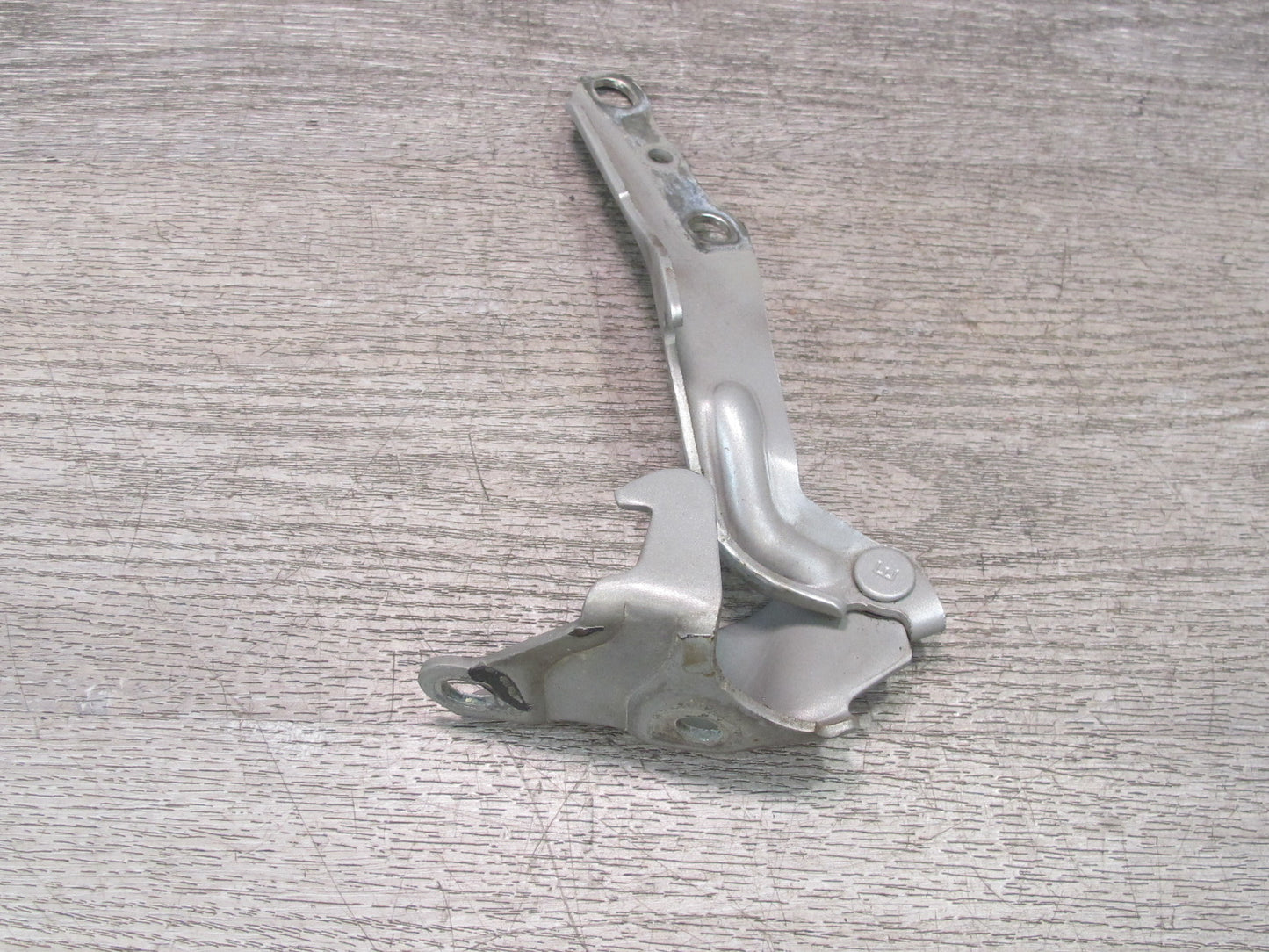 98-05 Lexus JZS160L GS400 GS430 GS300 Set of 2 Front Left & Right Hood Hinge OEM