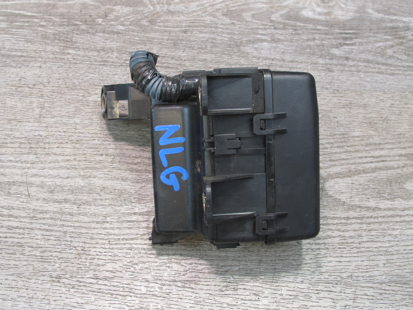 01-05 Lexus JZS160L GS430 GS300 Under Hood Fuse Relay Box OEM