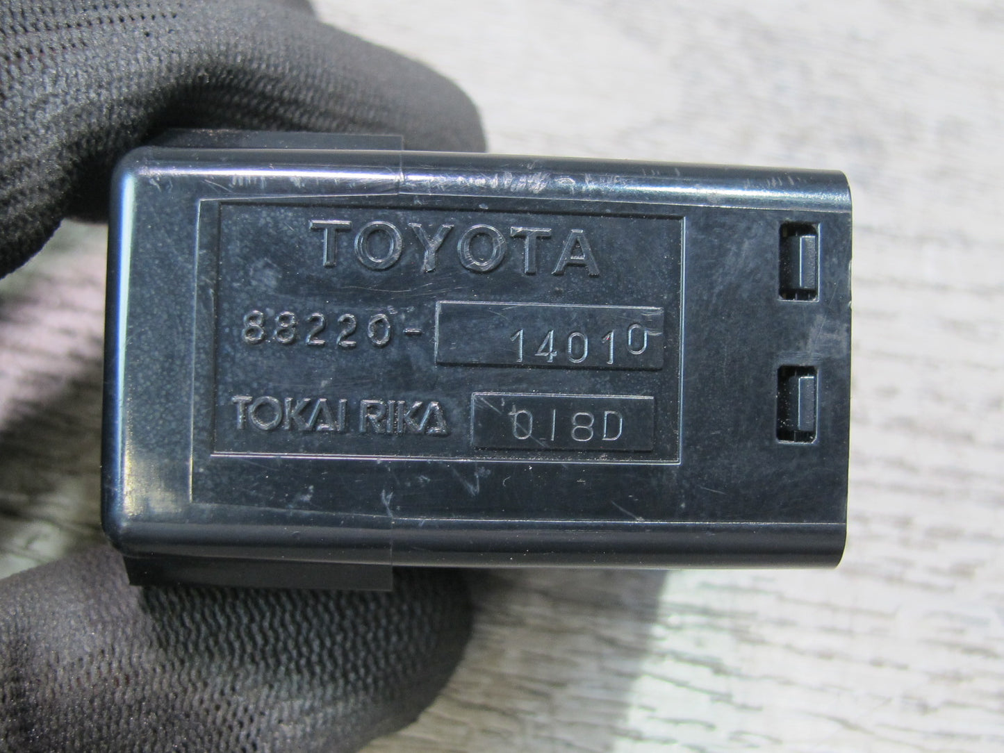 88-89 Toyota Supra MA70L Cruise Control Relay Module 88220-14010 OEM