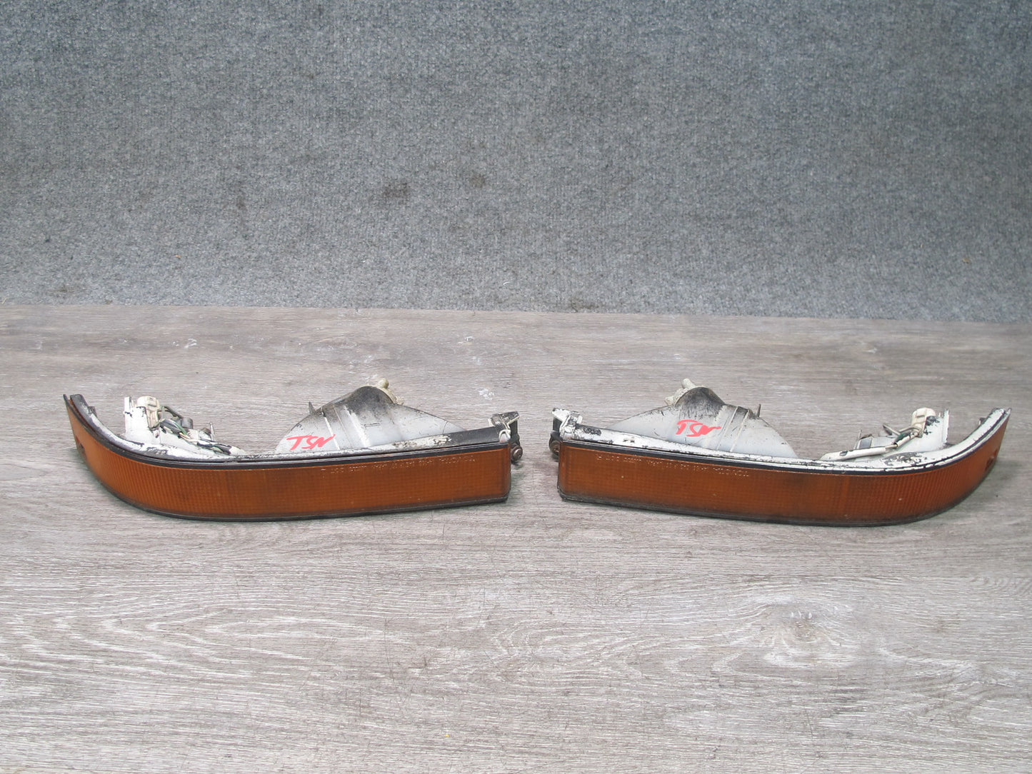 89-92 Toyota Supra MA70L MK3 Set of 2 Front Bumper Turn Signal Marker Light OEM