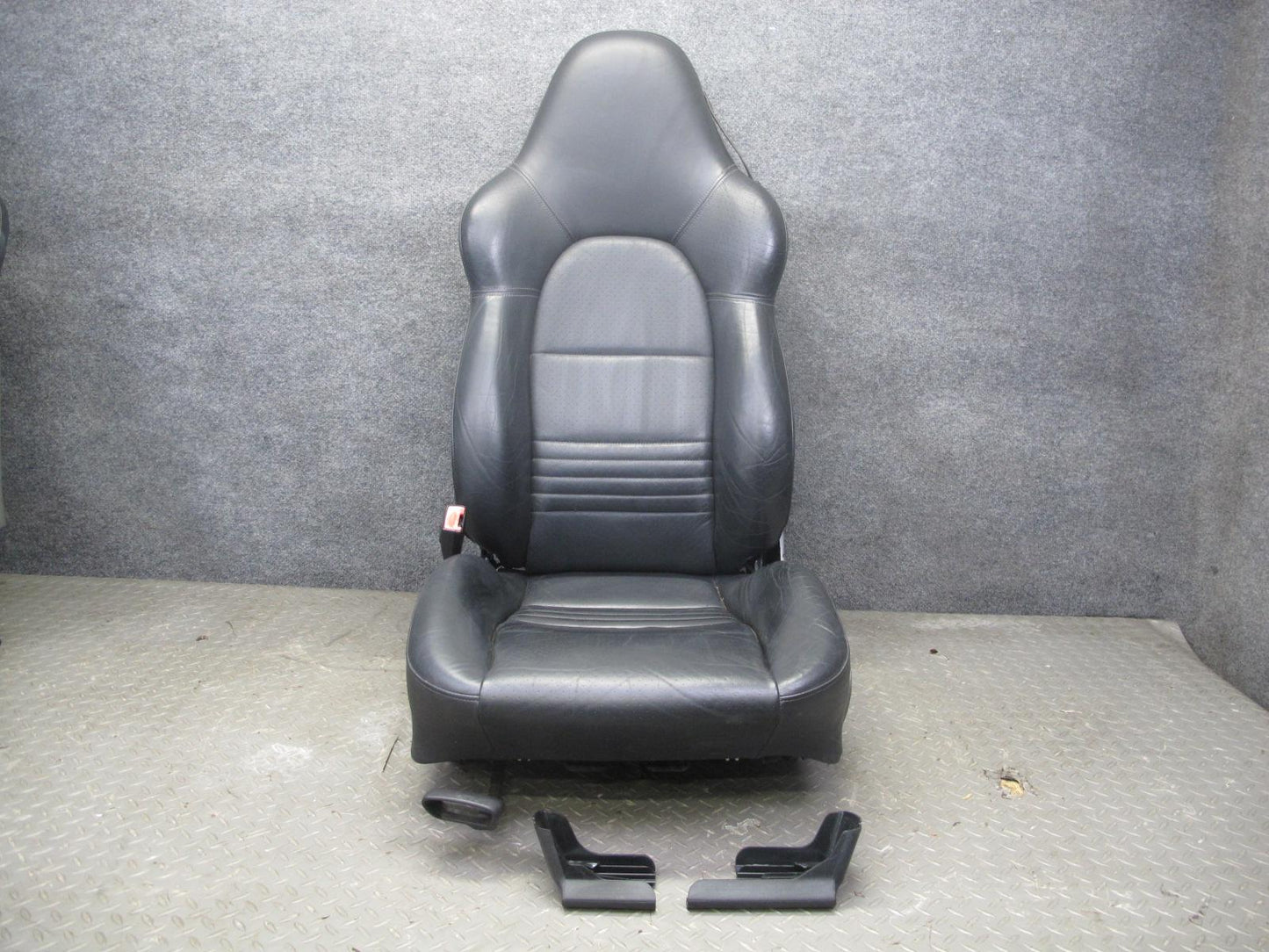 2001-2004 Porsche Boxster 986 Front Left & Right Side Leather Sport Seat Set