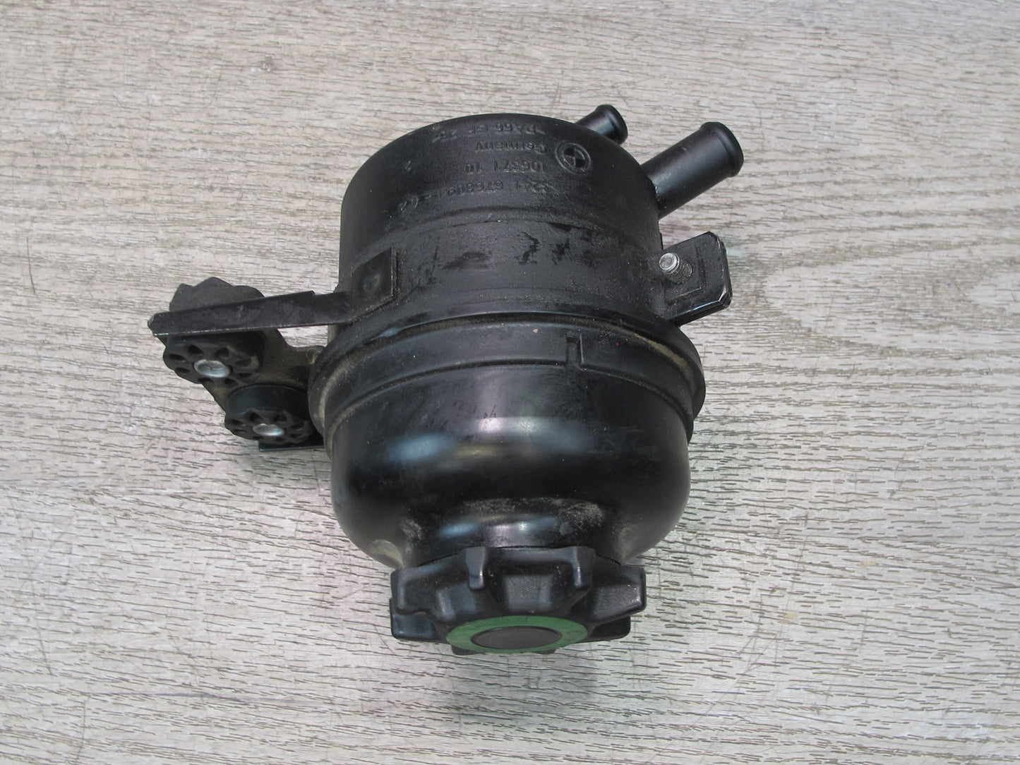 2008-2013 BMW E90 E92 E93 M3 328i 335i Power Steering Reservoir Bottle Tank