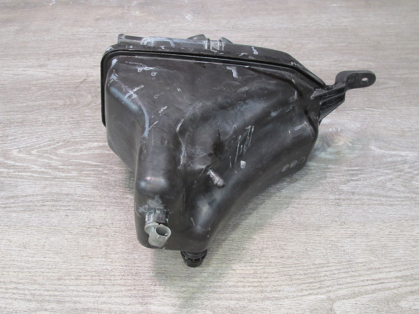 2008-2013 BMW E90 E92 E93 M3 Engine Coolant Expansion Overflow Reservoir Tank