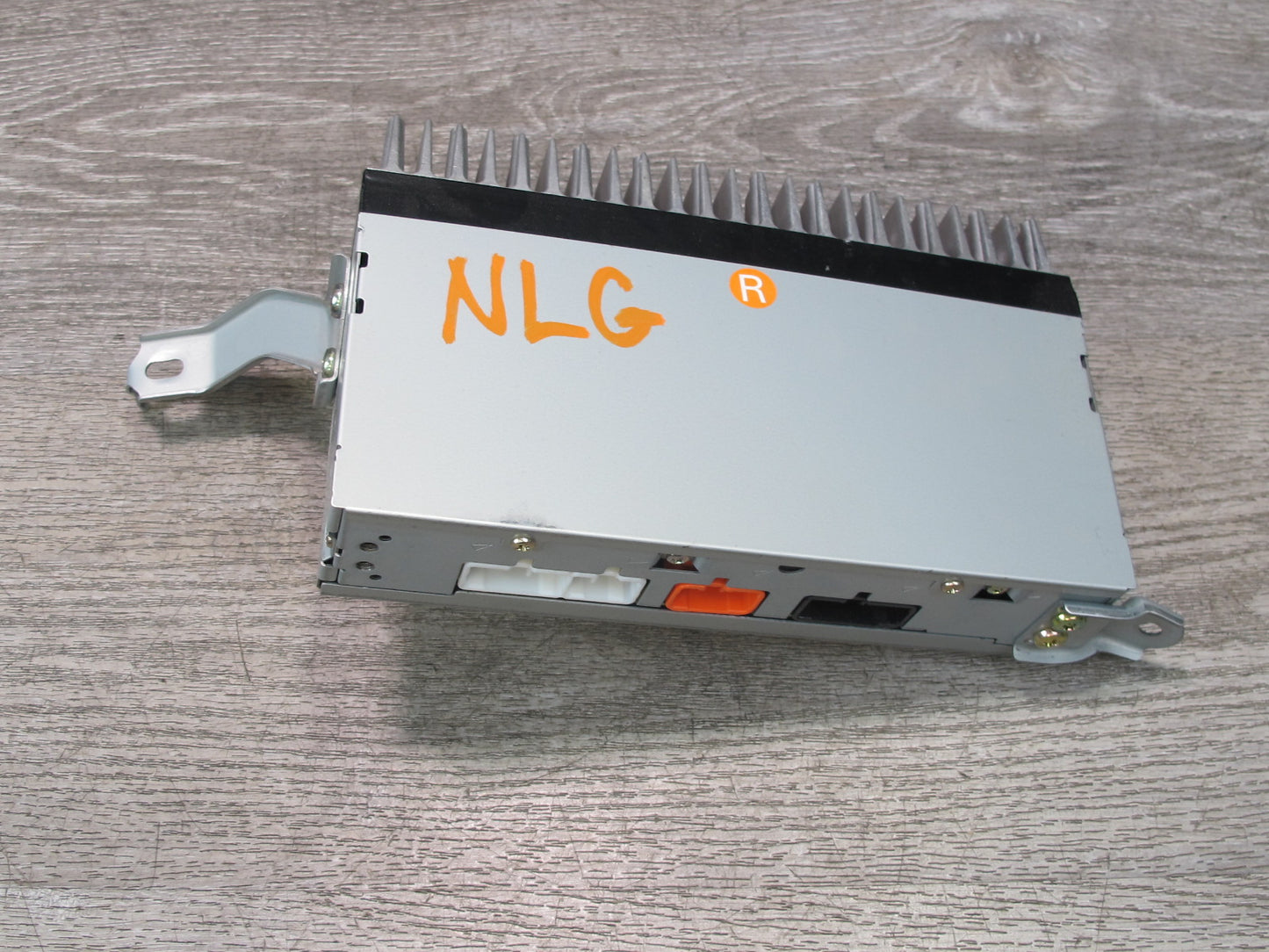 01-04 Lexus JZS160L GS430 GS300 Pioneer Radio Amplifier AMP 86280-30372 OEM