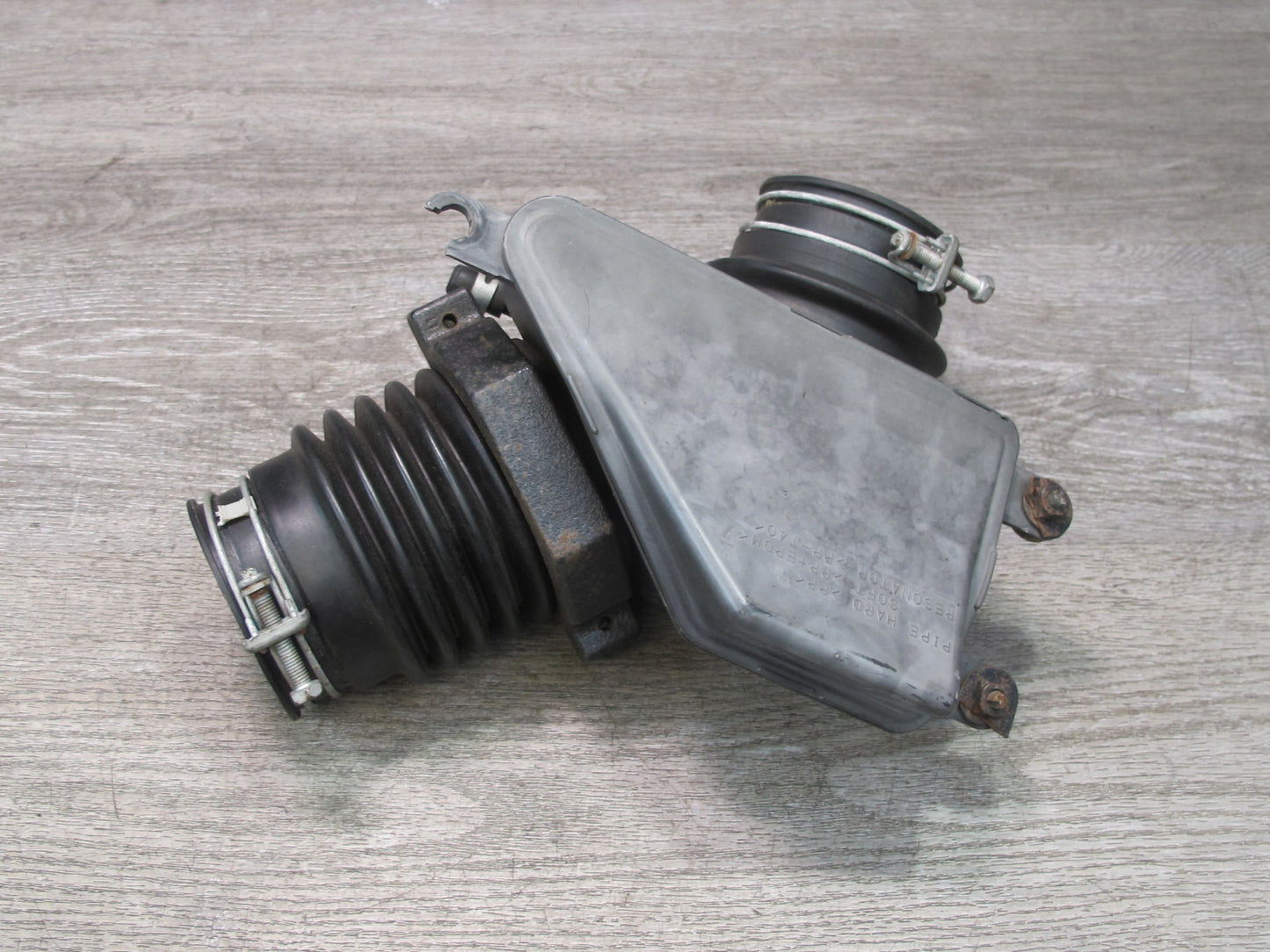 01-05 Lexus JZS160L GS300 Air Intake Resonator Tube 17860-46142 OEM