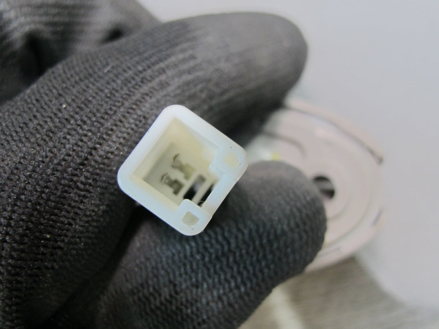 01-05 Lexus GS300 GS430 Set of 2 Front Left & Right Sun Visor Shade Gray OEM