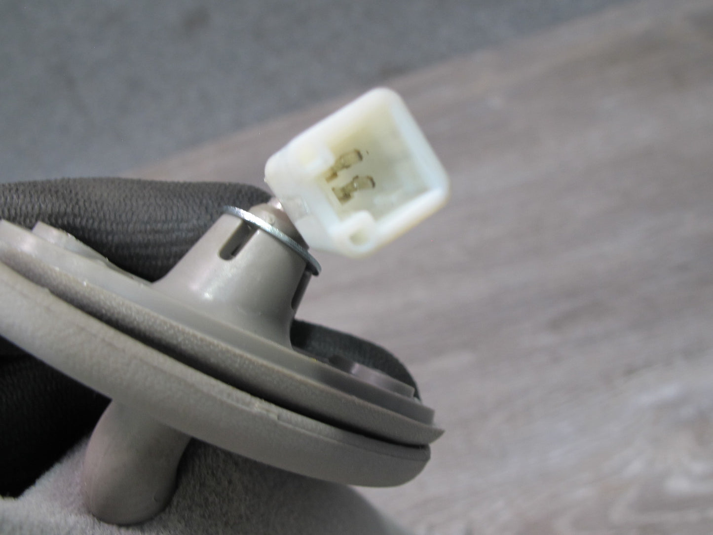 01-05 Lexus GS300 GS430 Set of 2 Front Left & Right Sun Visor Shade Gray OEM