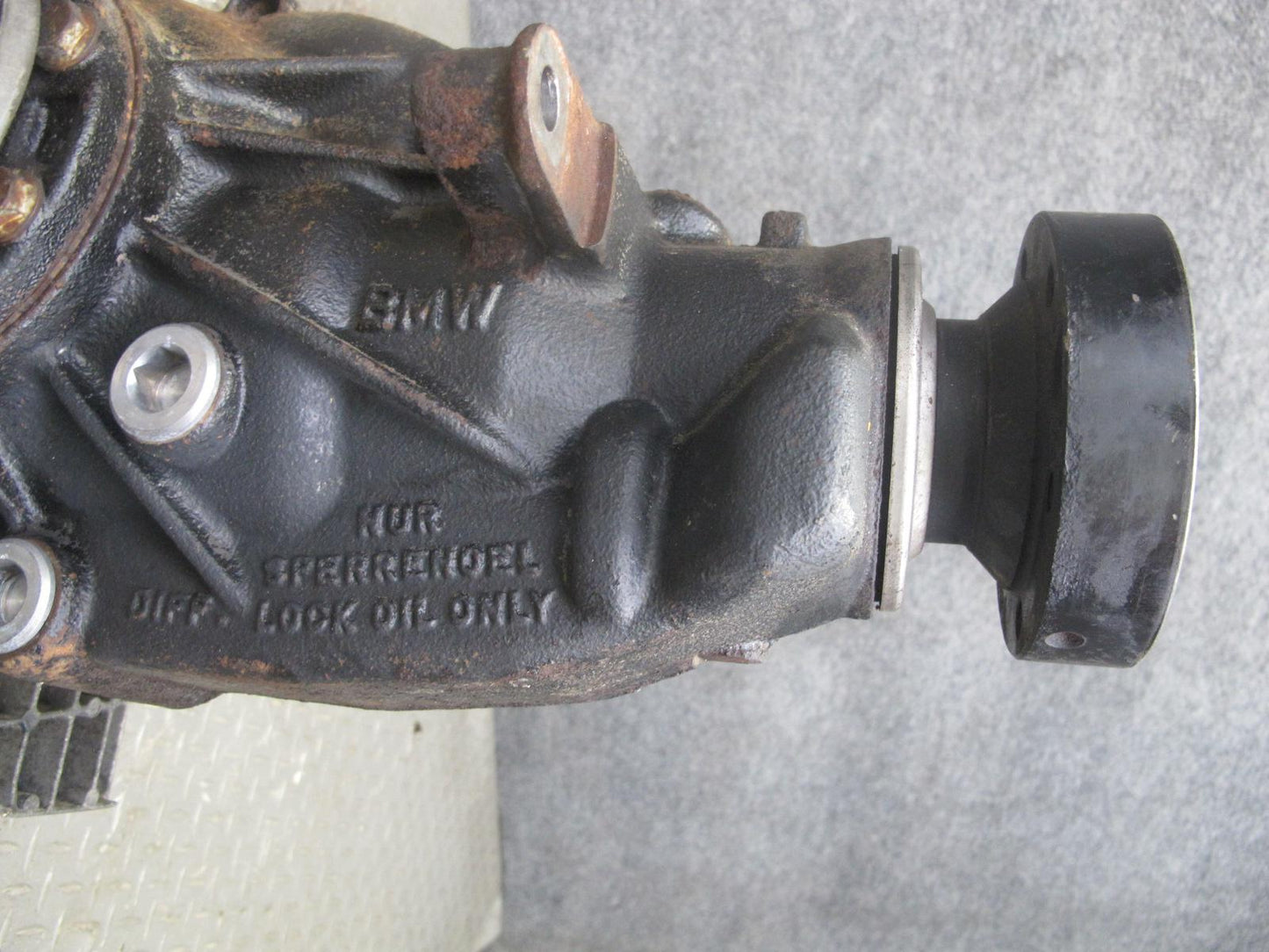 2008-2013 BMW E90 E92 E93 M3 MT Rear Differential Carrier LSD 3.85 Ratio 2283005