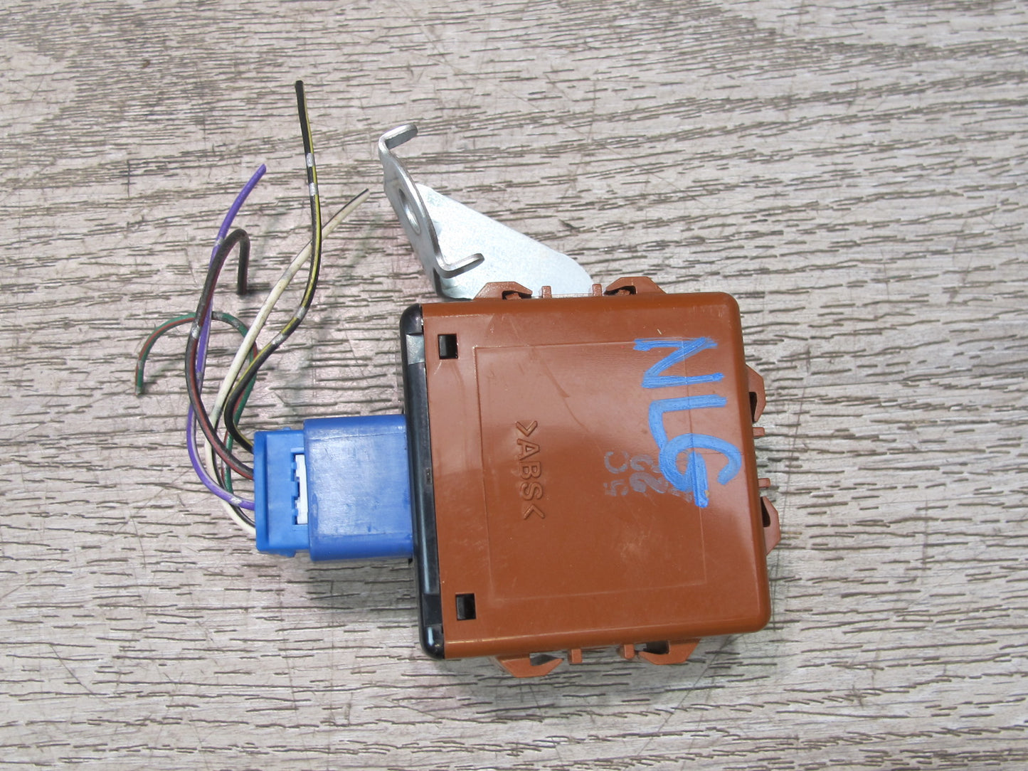98-02 Lexus JZS160L GS300 GS430 Power Steering Control Module 89650-30570 OEM