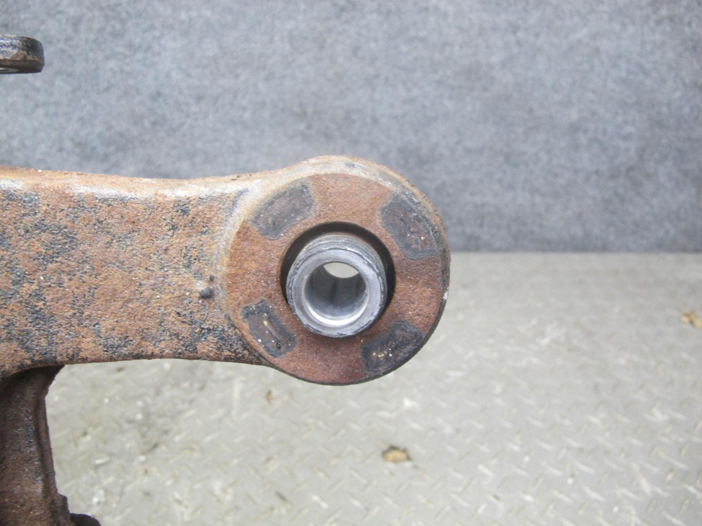 98-05 Lexus JZS160L GS300 RWD Rear Differential Carrier 3.92 Ratio 83K Miles OEM