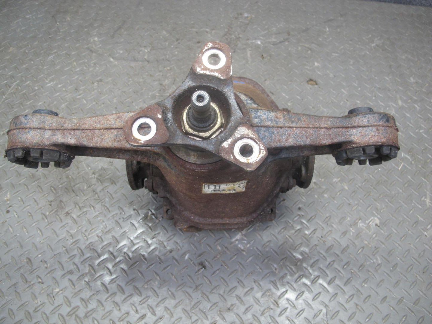 98-05 Lexus JZS160L GS300 RWD Rear Differential Carrier 3.92 Ratio 83K Miles OEM