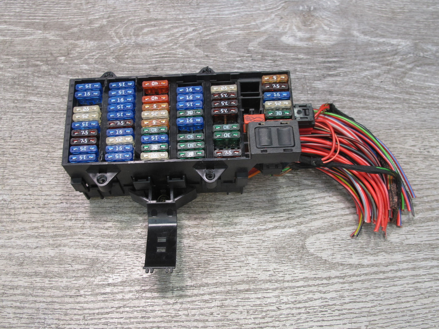 2000-2004 Porsche Boxster 986 Fuse Relay Junction Box Module Unit