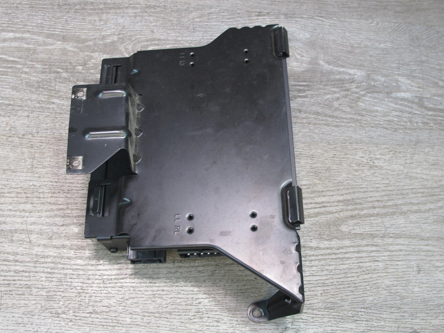 2001-2002 Porsche Boxster 986 Haes Amplifier AMP Module Unit 98664532300