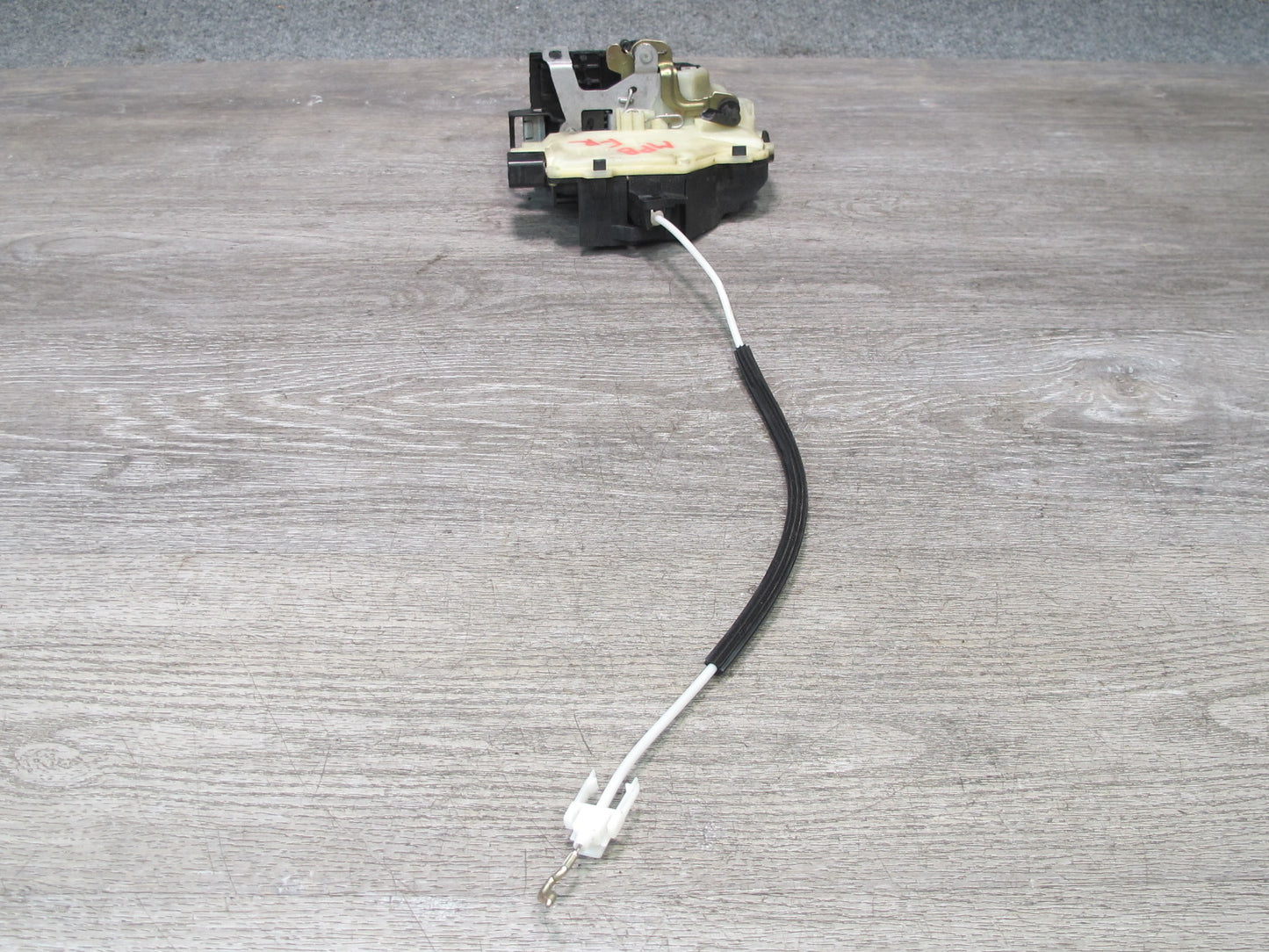 1998-2004 Porsche Boxster 986 Front Right Pass Side Door Lock Latch Actuator
