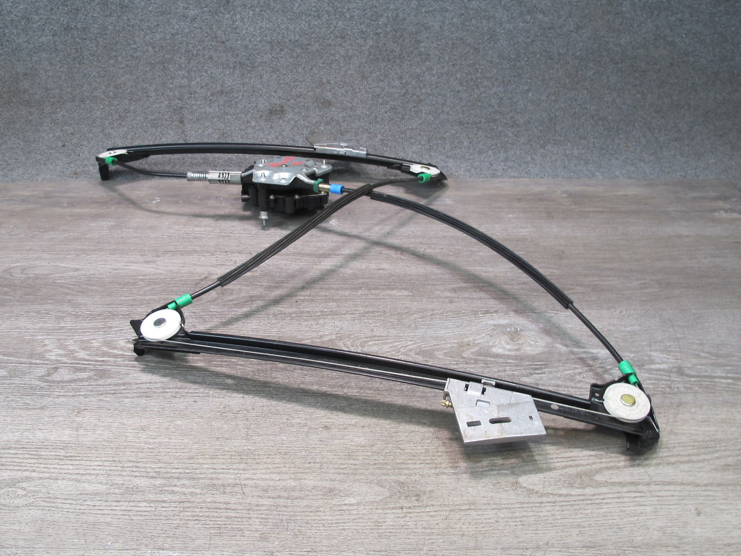 1997-2004 Porsche Boxster 986 Left Driver Side Door Window Regulator W/ Motor