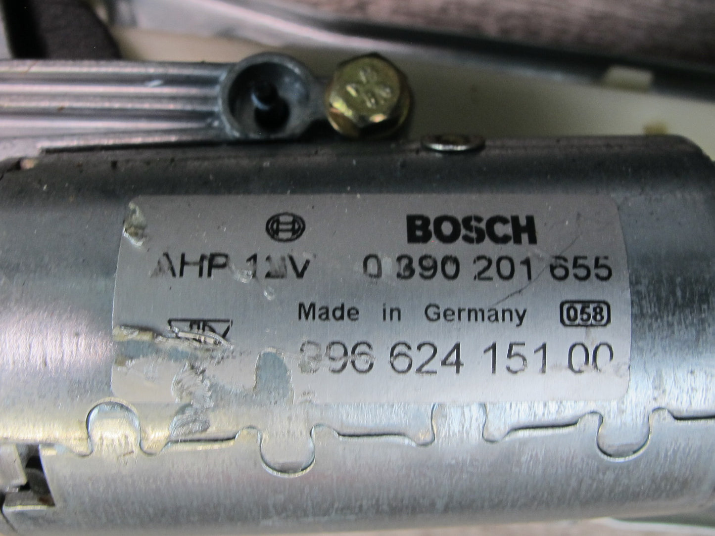 1997-2002 Porsche Boxster 986 Rear Trunk Spoiler Drive Motor Mechanism Assembly