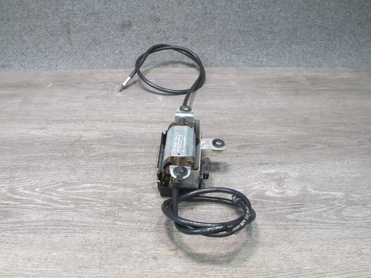 1997-2004 Porsche Boxster 986 Convertible TOP Roof Transmission Drive Motor
