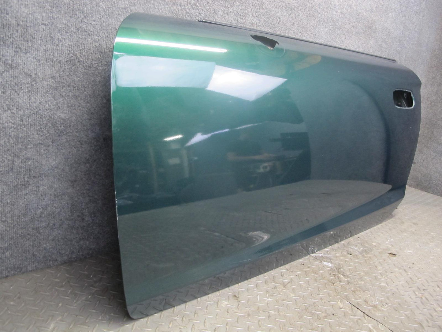 00-05 Toyota MR2 Spyder ZZW30L Left Door Shell Panel Green OEM