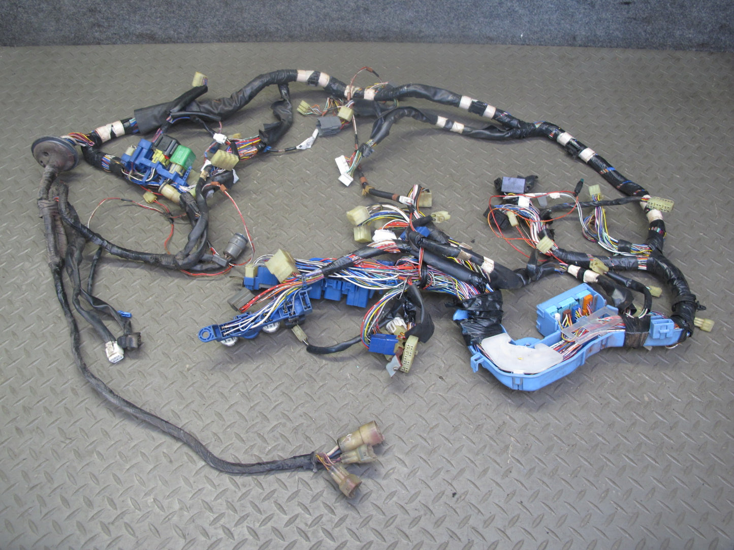 89-90 Toyota Supra MA70L 7MGE M/T Engine Bay & Body Interior Wiring Harness OEM