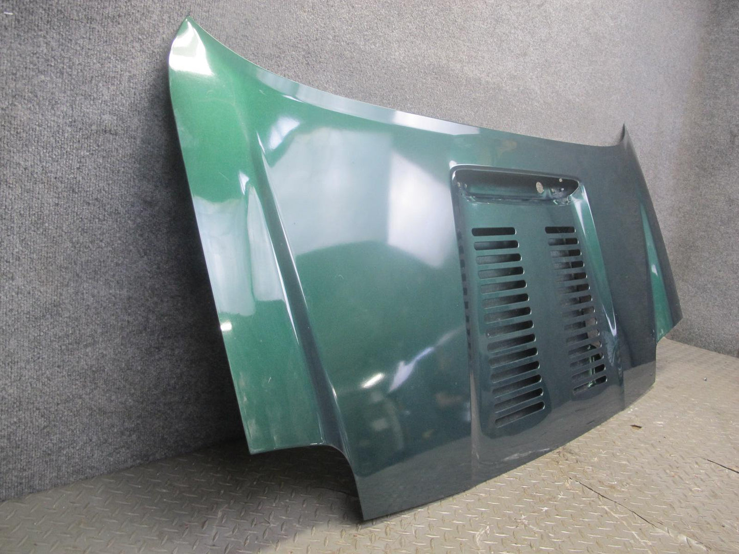00-05 Toyota MR2 Spyder ZZW30L Rear Trunk Deck Lid Shell Panel Green OEM