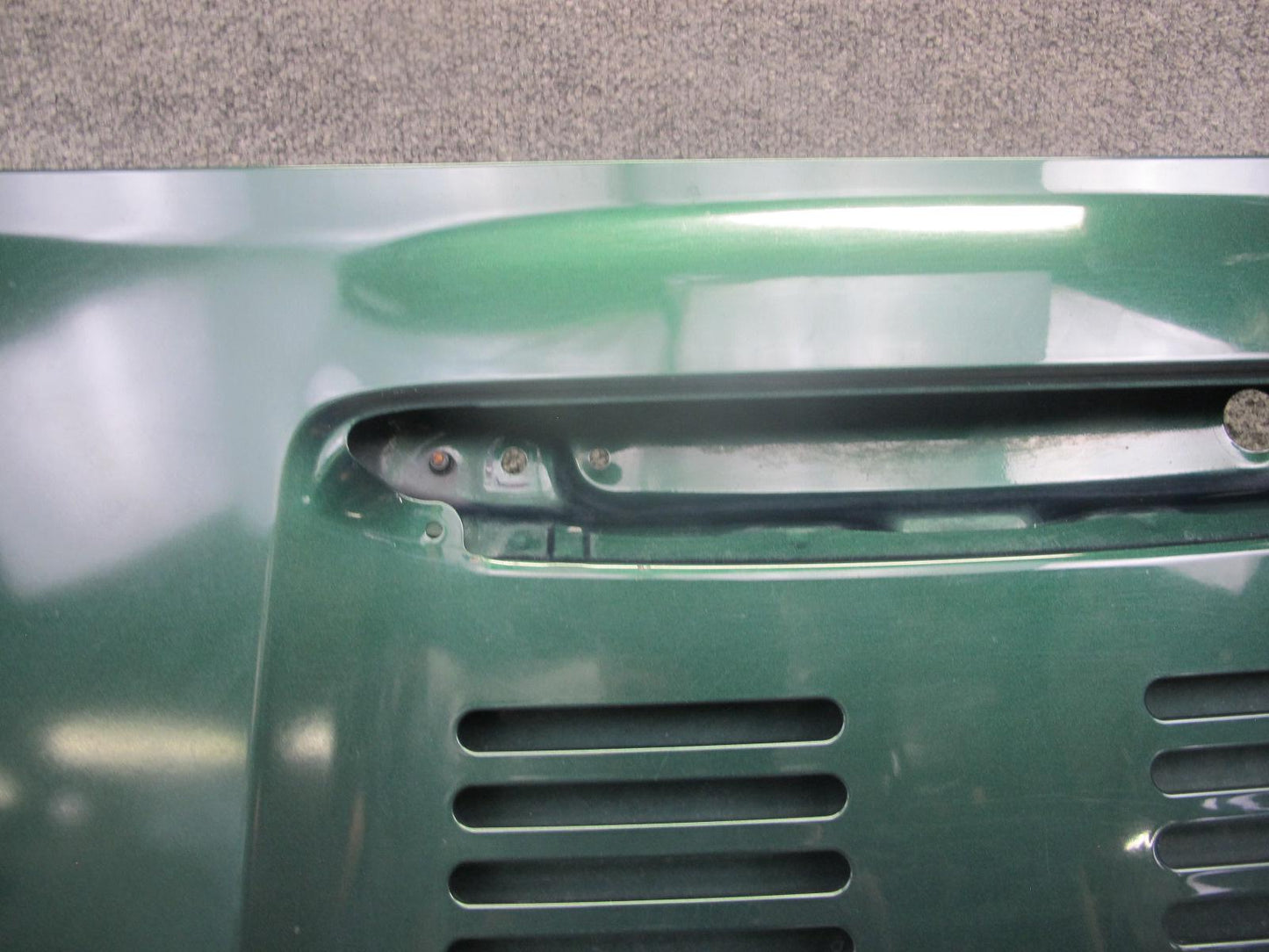 00-05 Toyota MR2 Spyder ZZW30L Rear Trunk Deck Lid Shell Panel Green OEM