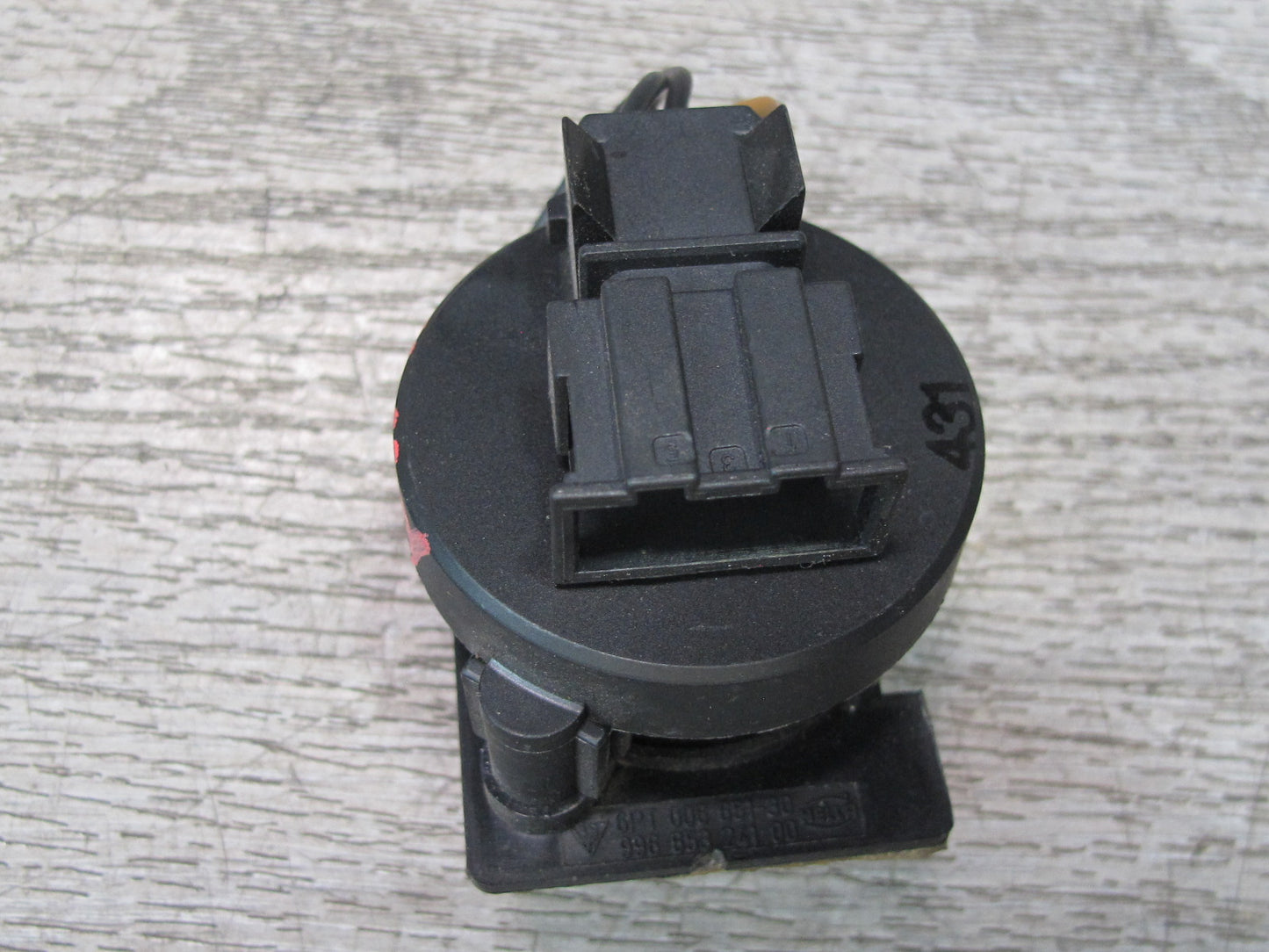 1997-2004 Porsche Boxster 986 Interior Dashboard Temperature Sensor 99665324100