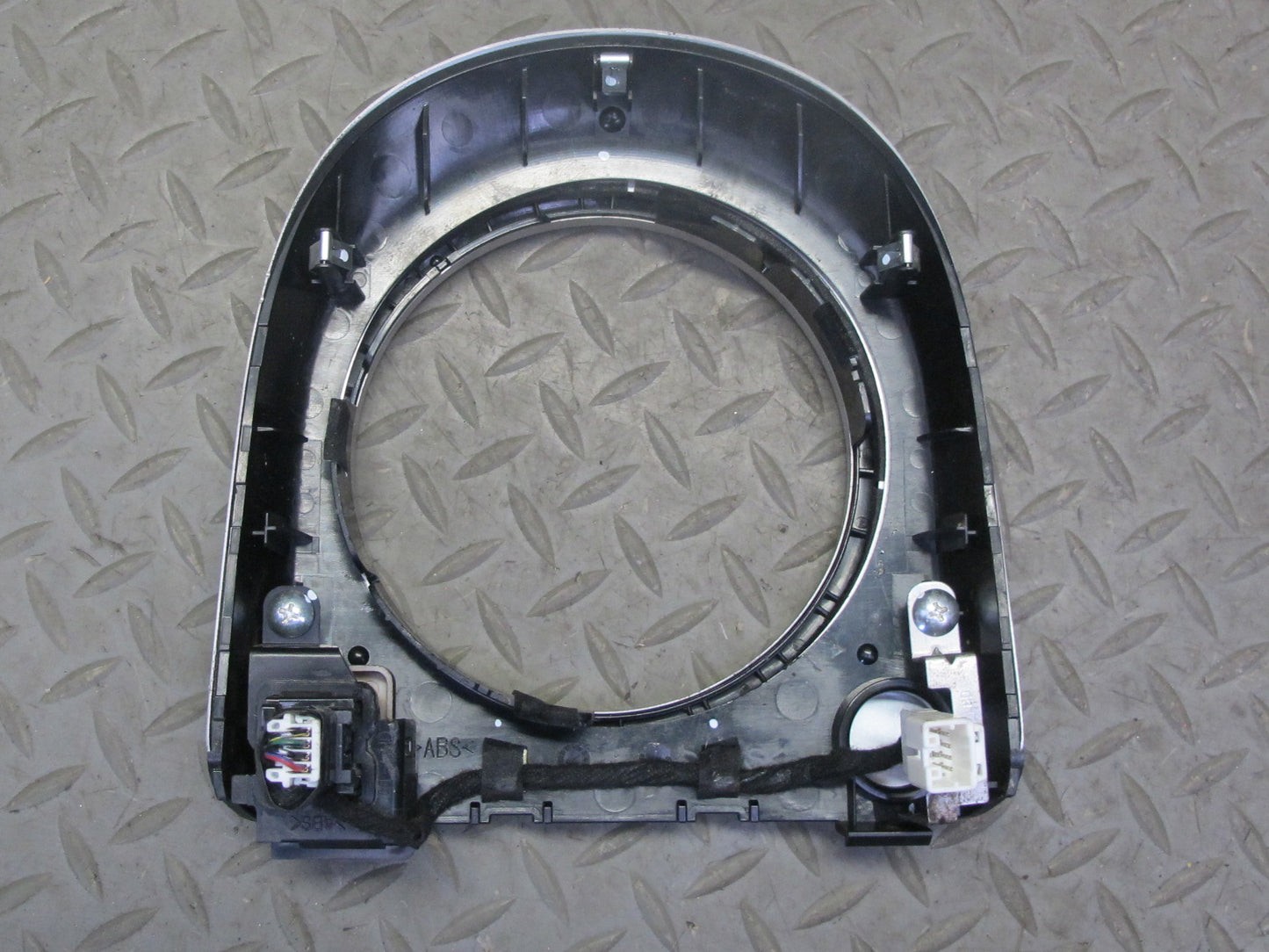 07-09 Nissan 350Z Z33 Convertible A/T Center Console Trim Cover Panel Black OEM