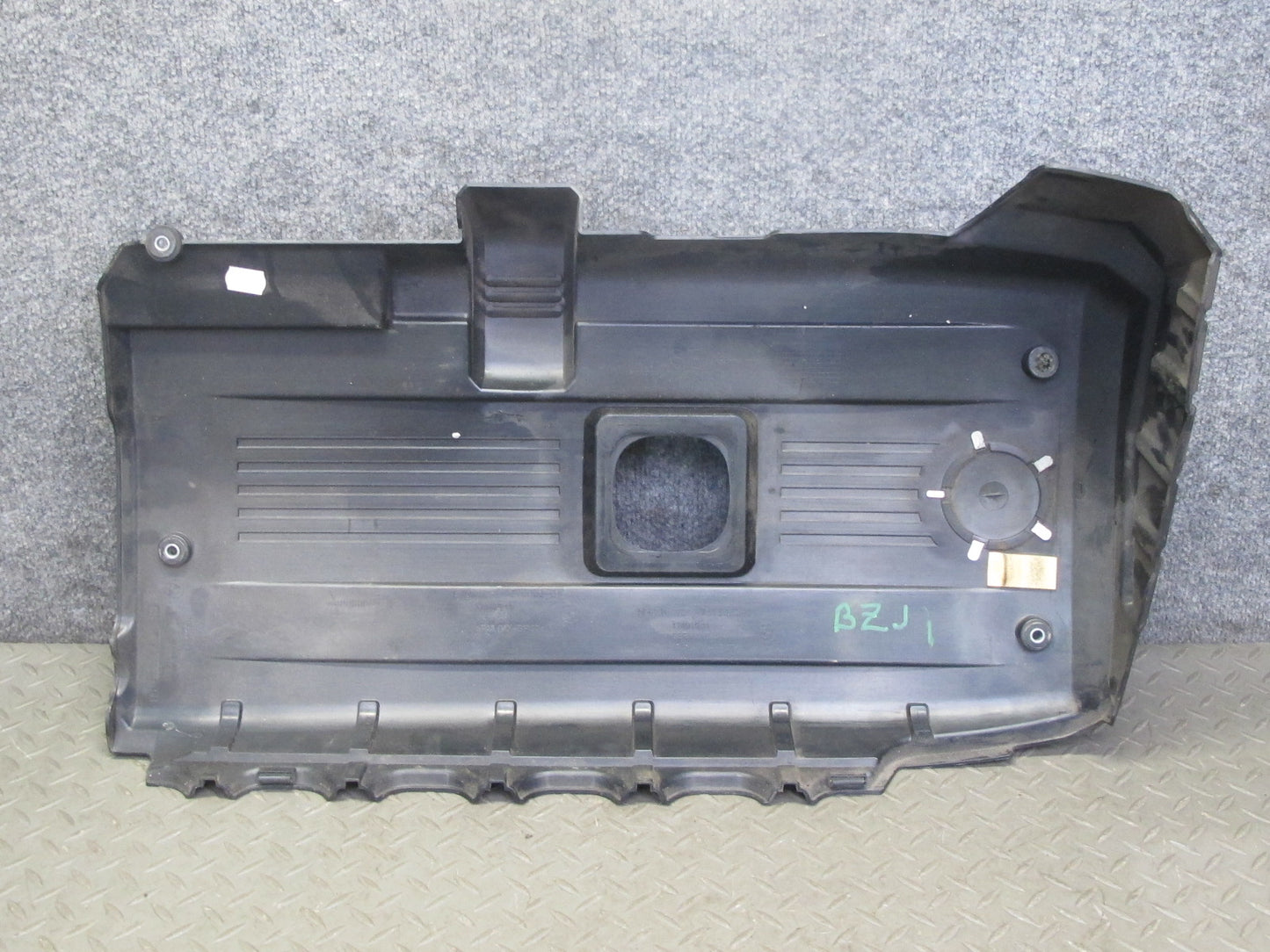 06-08 BMW E86 E85 Z4 3.0L N52 Set of 2 Engine Motor Trim Cover Panel 7575032 OEM