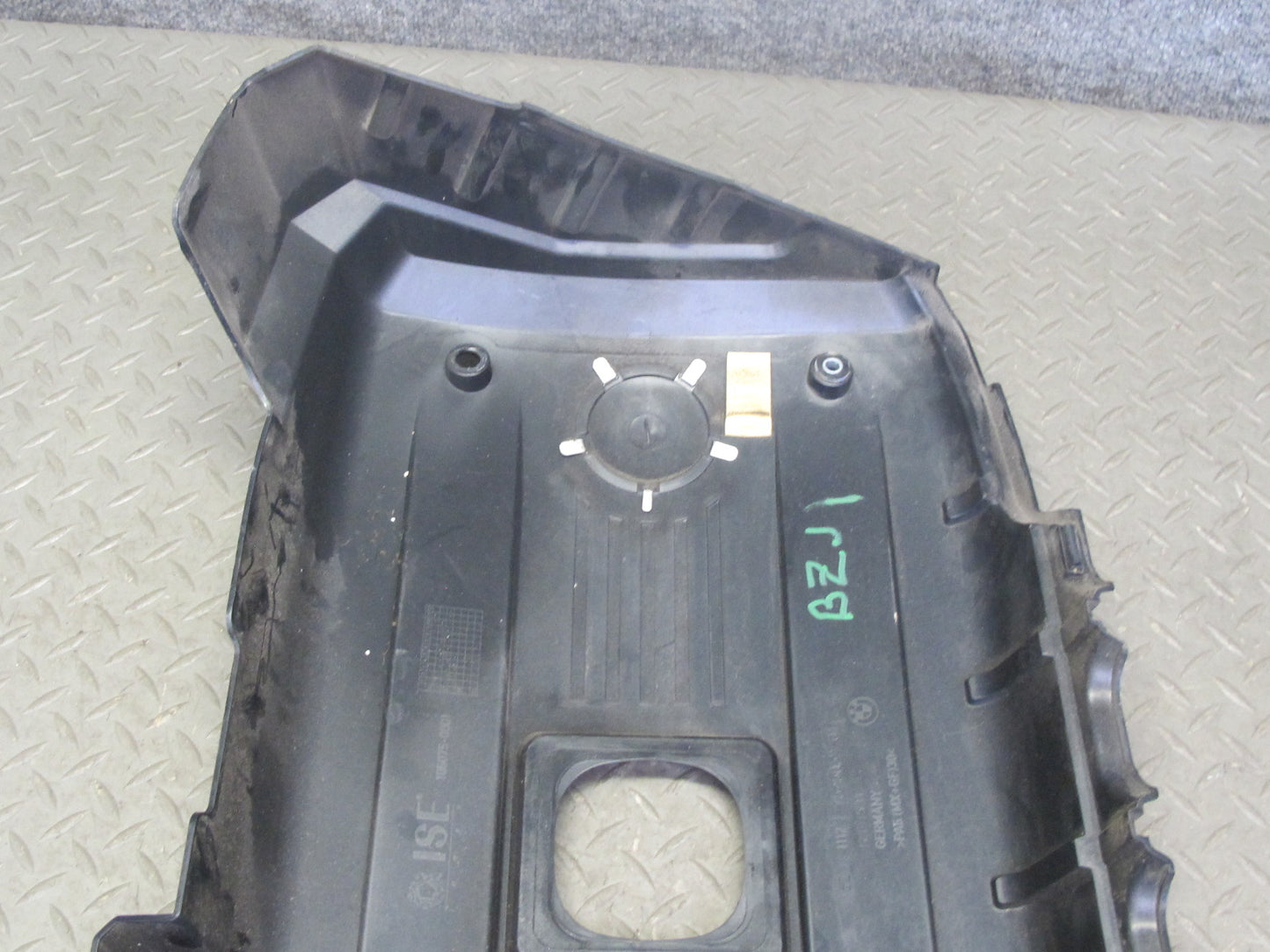 06-08 BMW E86 E85 Z4 3.0L N52 Set of 2 Engine Motor Trim Cover Panel 7575032 OEM
