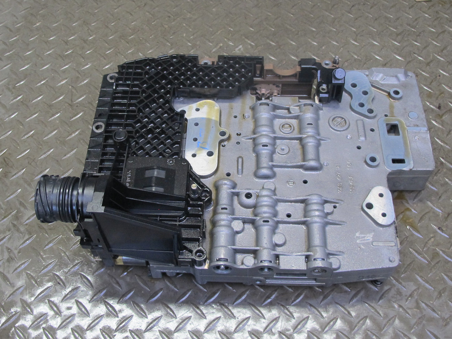 06-08 BMW E85 Z4 3.0L 6HP-19Z Automatic Transmission Valve Body Mechatronic OEM