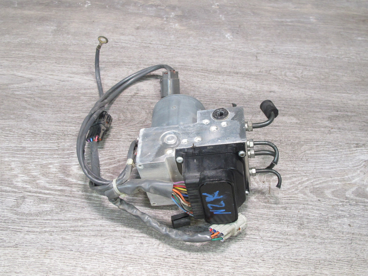 07-09 Nissan 350Z Z33 Convertible GT A/T Anti Lock Brake ABS Pump Module OEM