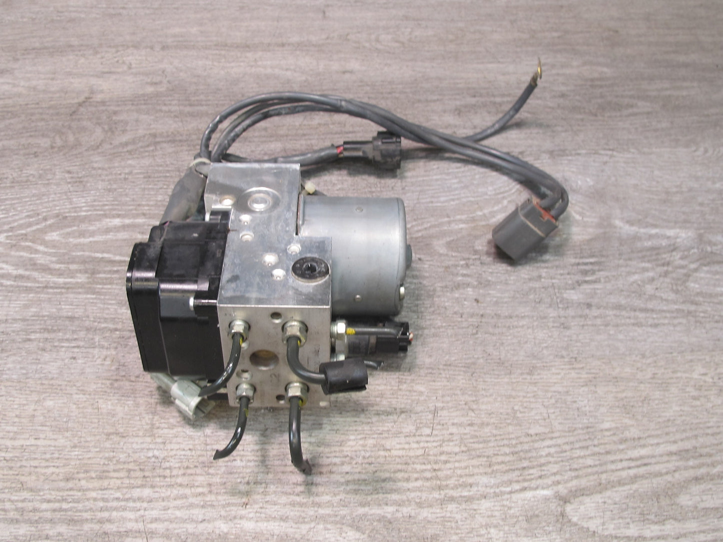 07-09 Nissan 350Z Z33 Convertible GT A/T Anti Lock Brake ABS Pump Module OEM