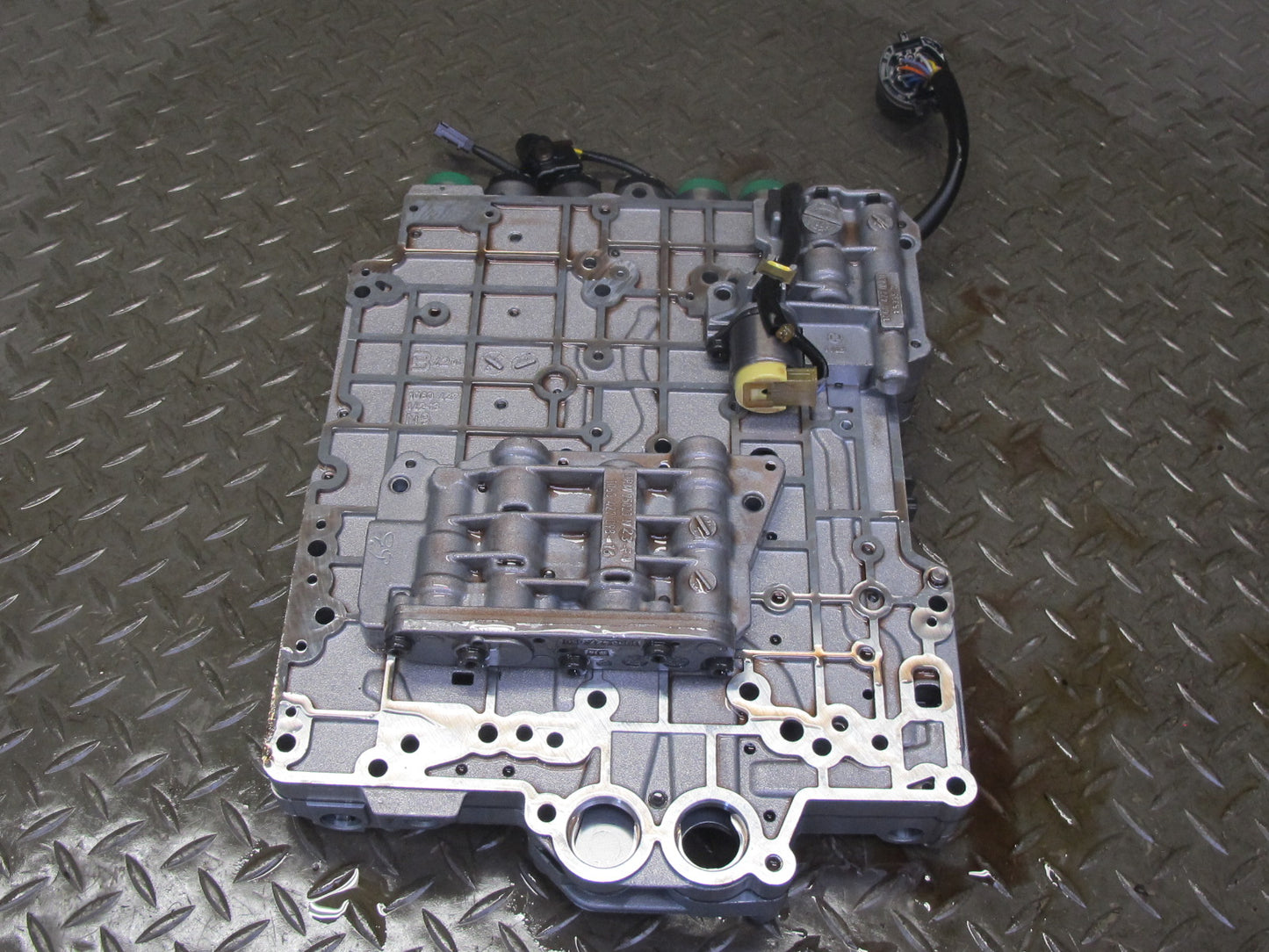 03-05 BMW E85 Z4 3.0L A5S325Z A/T Auto Transmission Valve Body Mechatronic OEM